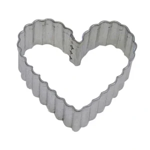 Shop All^3.5" Fluted Heart Cookie Cutter - cozylivehome.com | we sell a wide range of comfortable household items