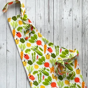 Market Veggies Apron - cozylivehome.com | we sell a wide range of comfortable household items* Shop All