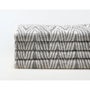 Medley Hand Towel - cozylivehome.com | we sell a wide range of comfortable household items* Housewares