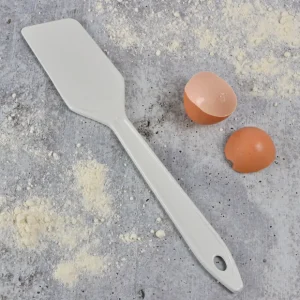 NYLON SPATULA/SCRAPER HEAT RESISTANT - cozylivehome.com | we sell a wide range of comfortable household items* Shop All