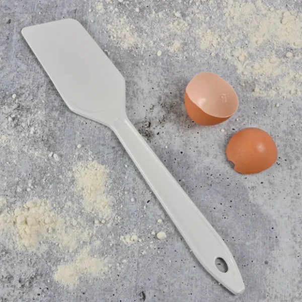 NYLON SPATULA/SCRAPER HEAT RESISTANT - cozylivehome.com | we sell a wide range of comfortable household items* Shop All