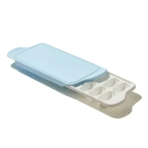 OXO ICE CUBE TRAY WITH COVER - cozylivehome.com | we sell a wide range of comfortable household items* Shop All