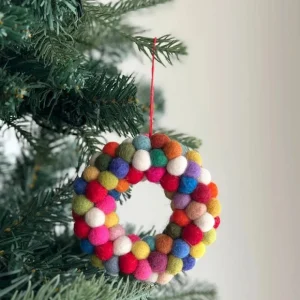 Pompom Ball Wreath Ornament - cozylivehome.com | we sell a wide range of comfortable household items* Ornament