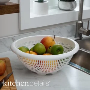 Round Colander 4.6 LT - AssT. Colors - cozylivehome.com | we sell a wide range of comfortable household items* Housewares