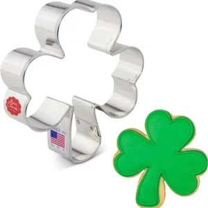 SHAMROCK COOKIE CUTTER - cozylivehome.com | we sell a wide range of comfortable household items* Shop All