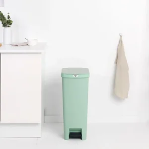 Step Up Pedal Bin 10.5 Gallons - cozylivehome.com | we sell a wide range of comfortable household items* Shop All