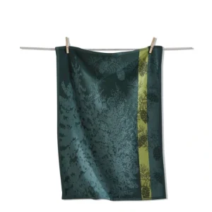 Wilde Pine Jacquard Dishtowel - cozylivehome.com | we sell a wide range of comfortable household items* Shop All