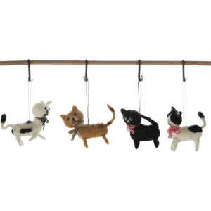 Wool Cat Ornament - cozylivehome.com | we sell a wide range of comfortable household items* Shop All
