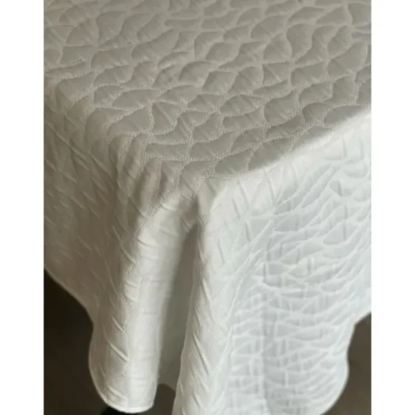 Shop All^4060 60x90 Paris Tablecloth - cozylivehome.com | we sell a wide range of comfortable household items
